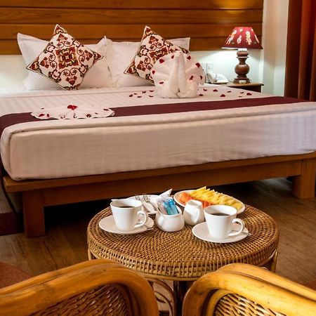 באגאן Royal Aykare Lodge מראה חיצוני תמונה