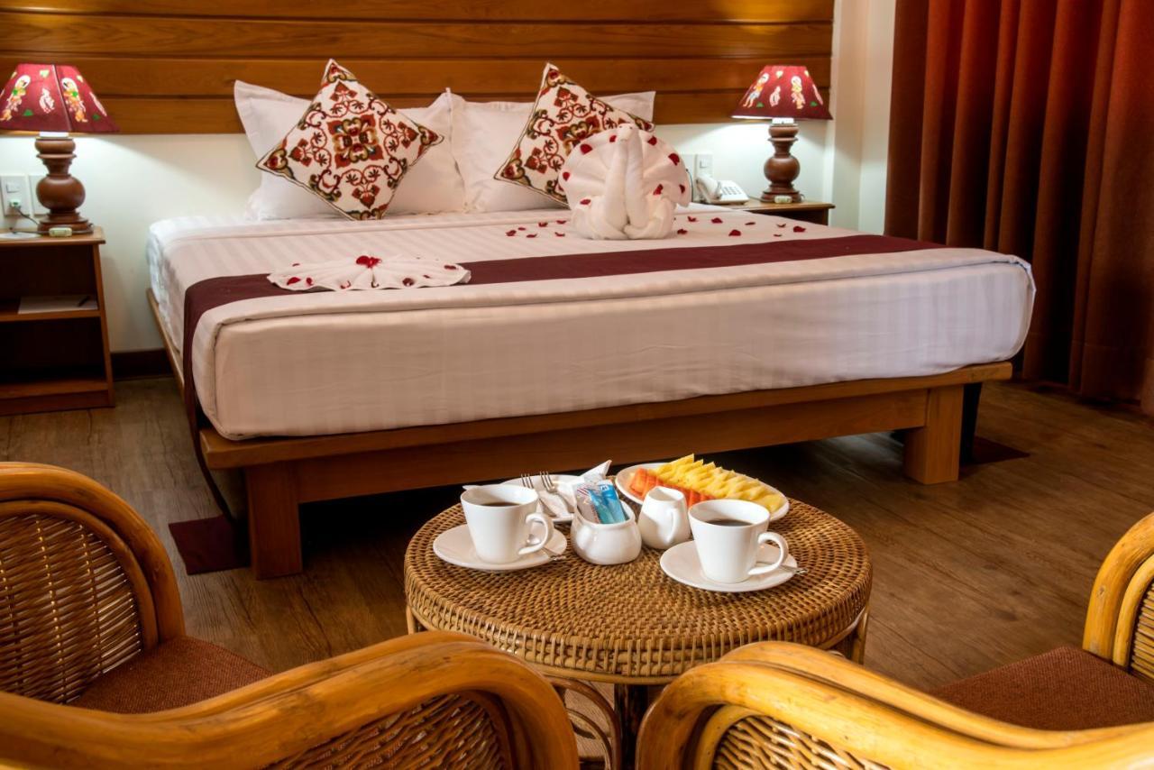 באגאן Royal Aykare Lodge מראה חיצוני תמונה