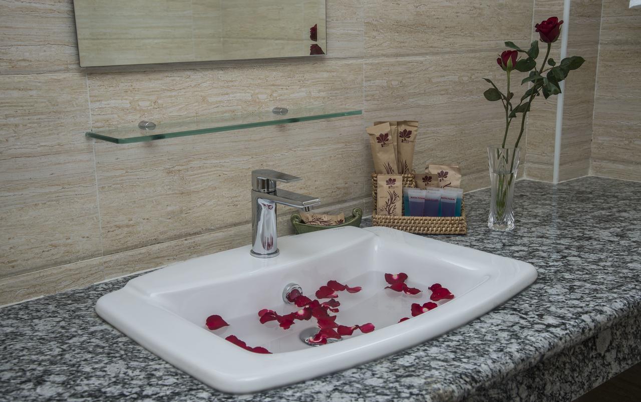 באגאן Royal Aykare Lodge מראה חיצוני תמונה